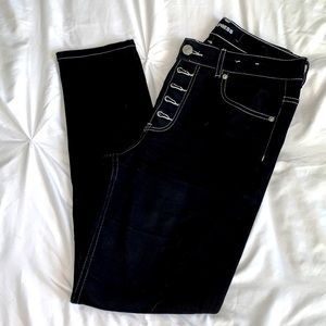 Express skinny jeans.